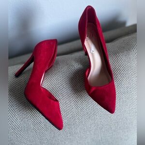 Gorgeous Red Pumps